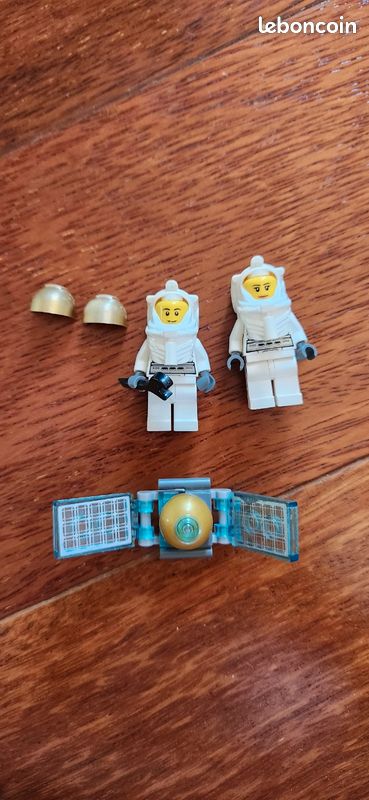 Lego CITY 60078 La navette spatiale (image 2)