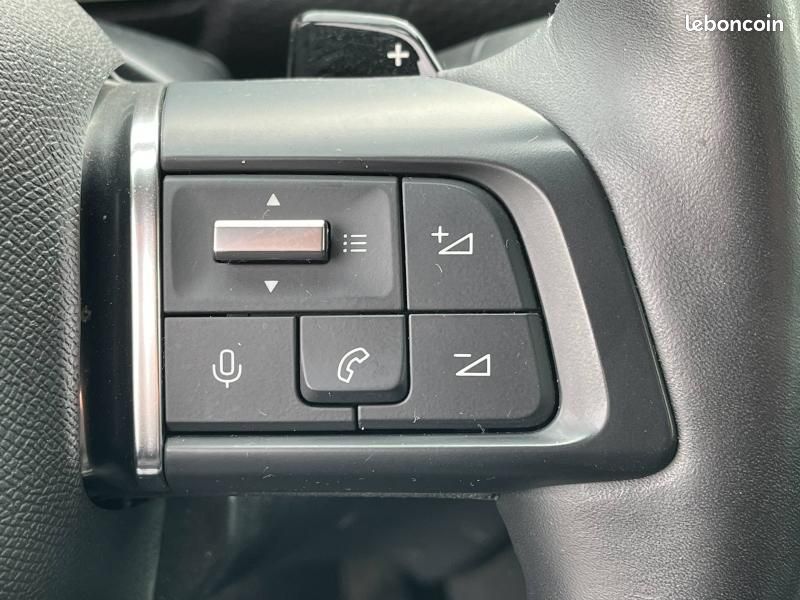Citroen C4 Essence 130 Feel Pack EAT8 Caméra GPS CarPlay 1ère main (image 24)