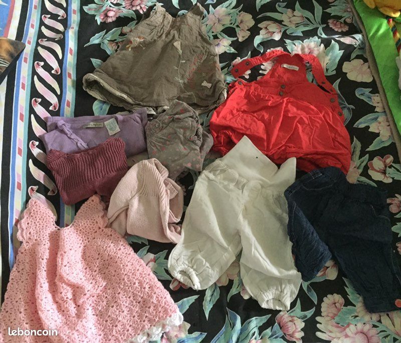 Lot vêtements 1 mois fille (image 2)