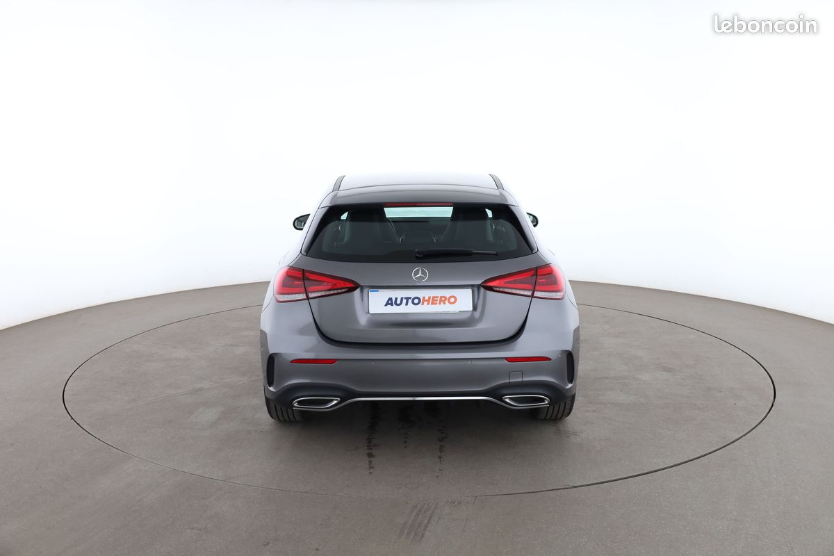 Mercedes-Benz Classe A 180 AMG Line 7G-DCT 136 ch (image 12)