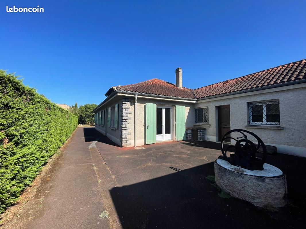 Maison 6 pièces 160 m² · à Castres · 160 m² · 1 160 €