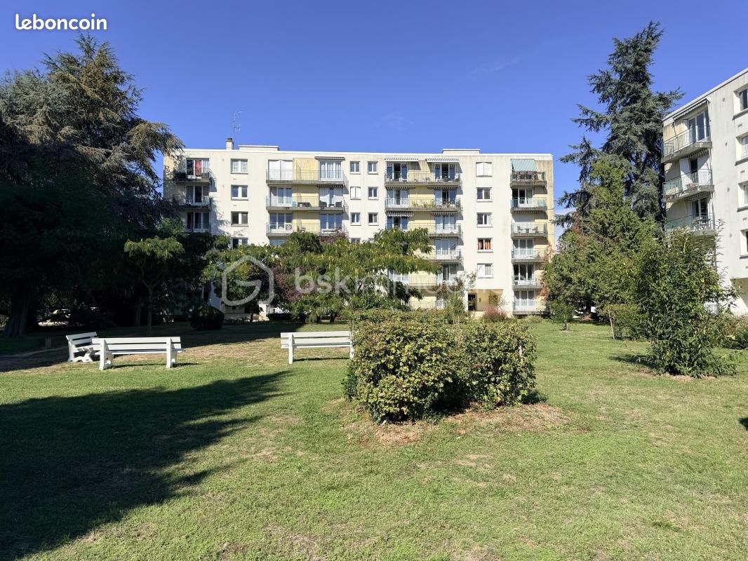 Appartement 2 pièces 52 m² · à Tours · 52 m² · 145 000 €