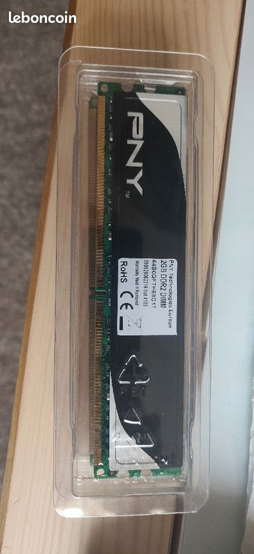 PNY 64B0QJTHE8G17 2GB 2Rx8 1.8V 240-Pin DIMM PC2-6400U 800MHz DDR2 (image 1)