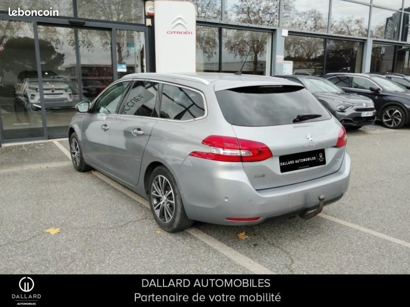 Peugeot 308 SW 1.2 PureTech 130ch Allure S&S EAT6 (image 21)