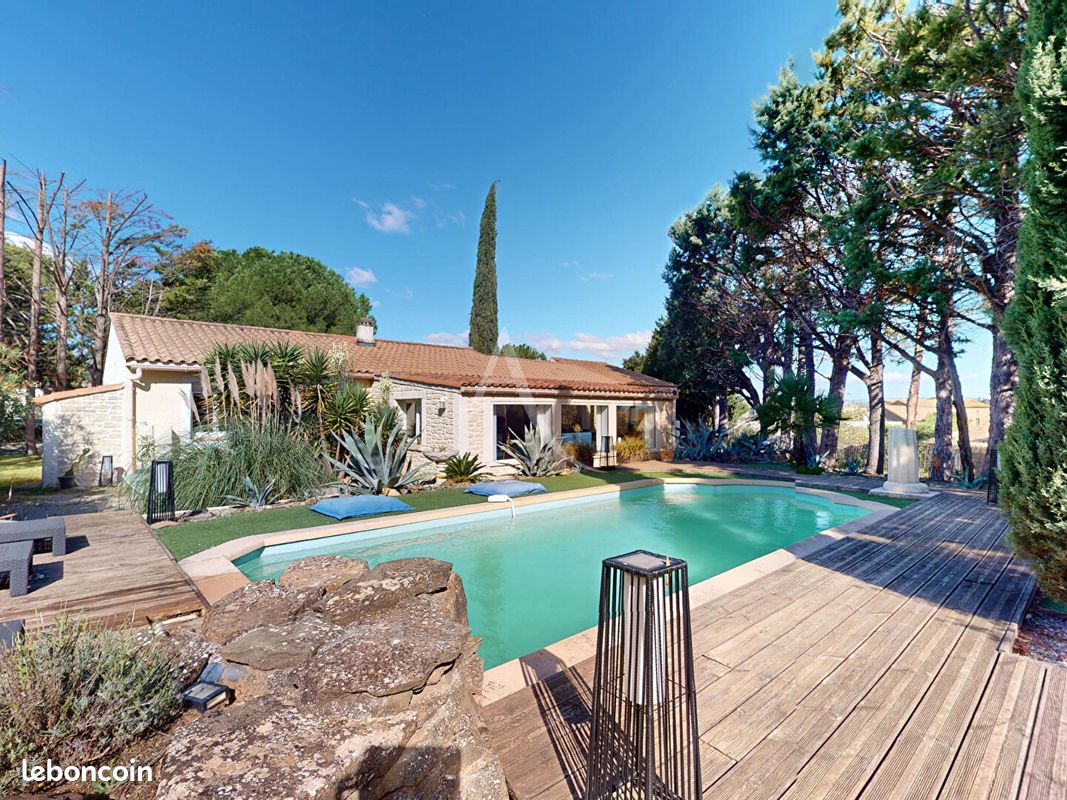 Maison 4 pièces 182 m² · à Escales · 182 m² · 379 900 €