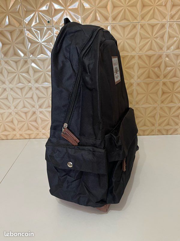 Promo 8. Sac à Dos Liberty Eastpak chez Monoprix
