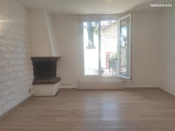 Studio 1 pièce 24 m²
