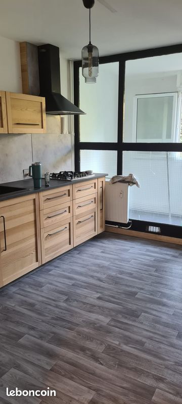 Appartement 3 pièces 70 m² · à Villeneuve-lès-Avignon · 70 m² · 800 €/mois