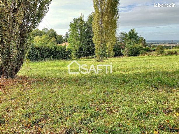 Terrain 1747 m² SAINT-SEVER