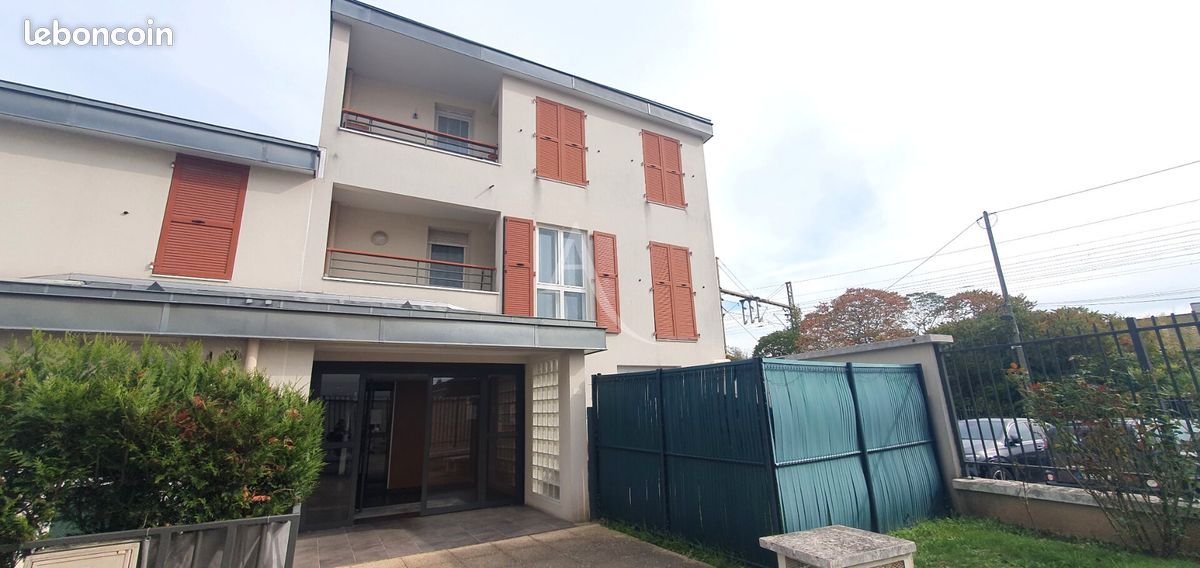 Appartement 3 pièces 70 m² · aux Mureaux · 70 m² · 173 000 €