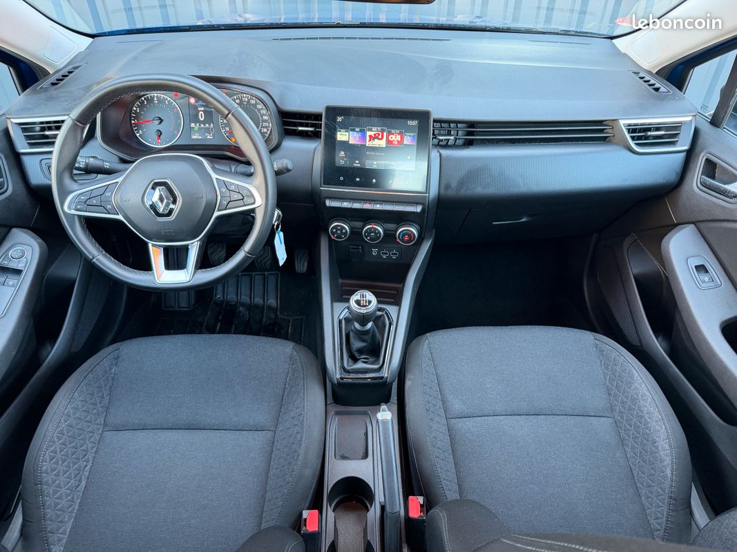 Renault clio 0.9 tce 90 cv 1er main apple car play (image 3)