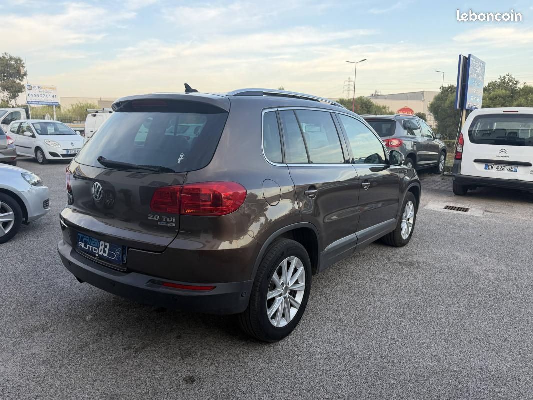 Volkswagen Tiguan 2.0 TDI 140 FAP BlueMotion Technology Carat (image 2)