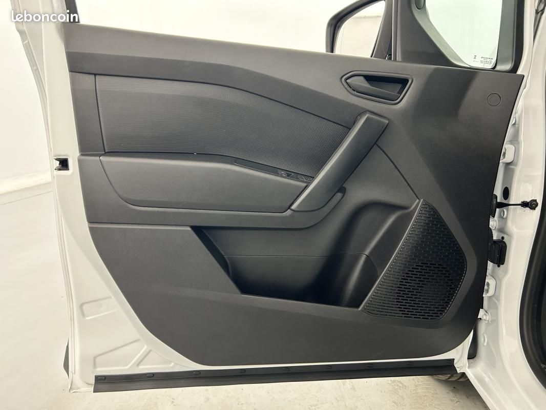 Renault Kangoo Van BLUE DCI 95 GRAND CONFORT- 22 5p (image 11)