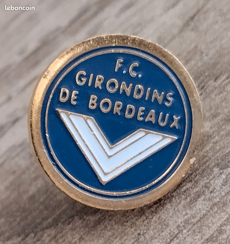 Bordeaux , Aquitaine / France - 10 23 2019 : Flag Soccer FC Girondins De Bordeaux Logo Sign