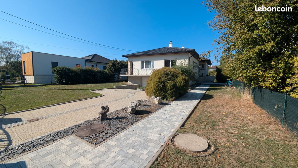 Maison 5 pièces 135 m² · à Sausheim · 135 m² · 495 000 €