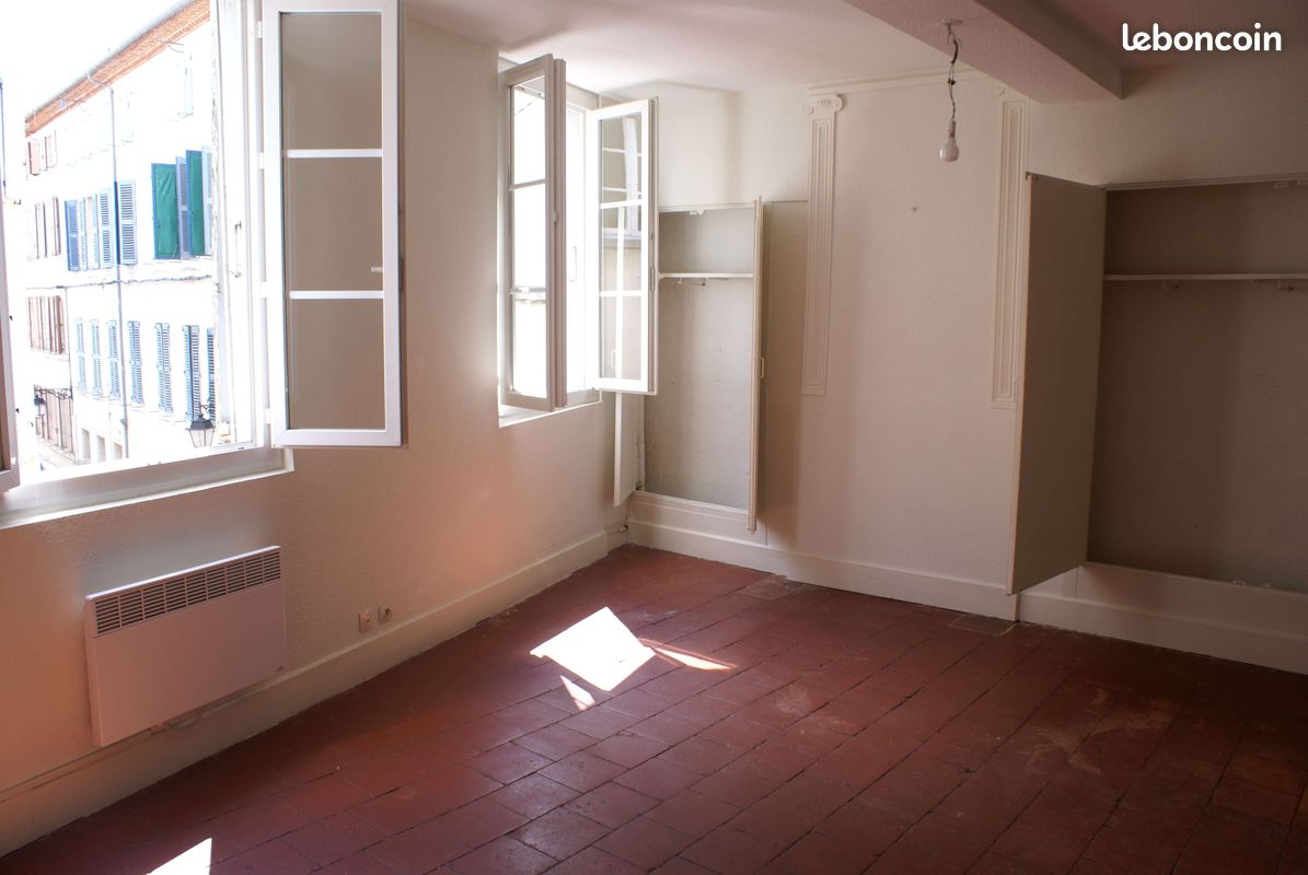 Appartement 1 pièce 43 m² · à Castres · 43 m² · 480 €/mois