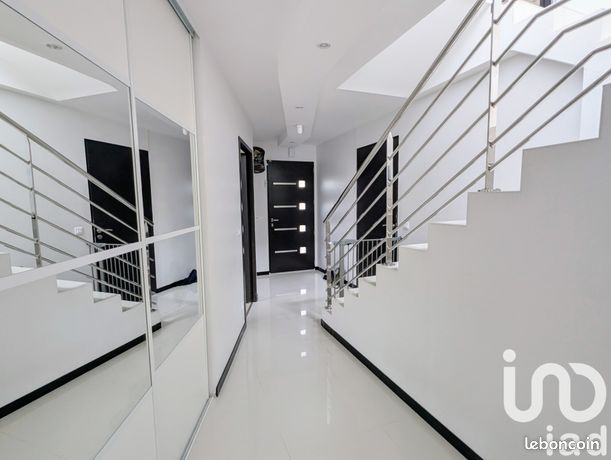 Maison 7 pièces 139 m²