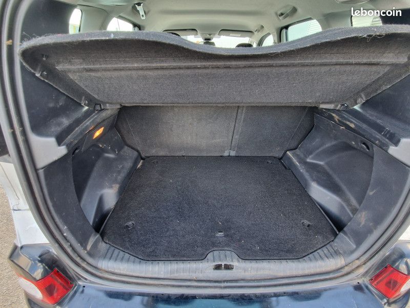 Citroen C3 PICASSO BLUEHDI 100 EXCLUSIVE (image 12)
