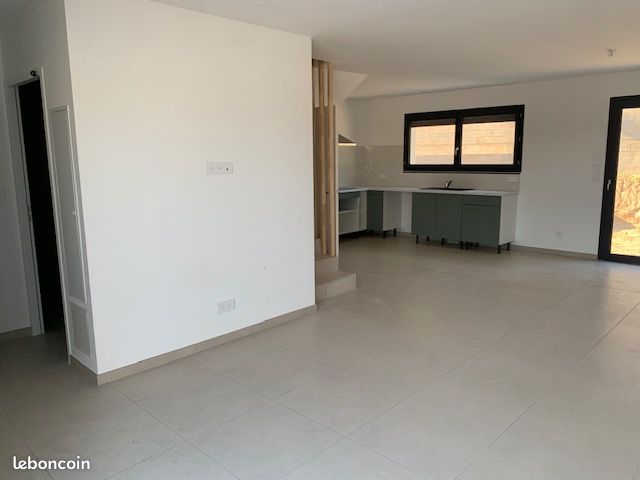 Maison 4 pièces 84 m² · à Vias · 84 m² · 1 630 €/mois