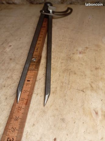 OUTIL ANCIEN - LOT DE 3 COMPAS EUR 45,00 - FR