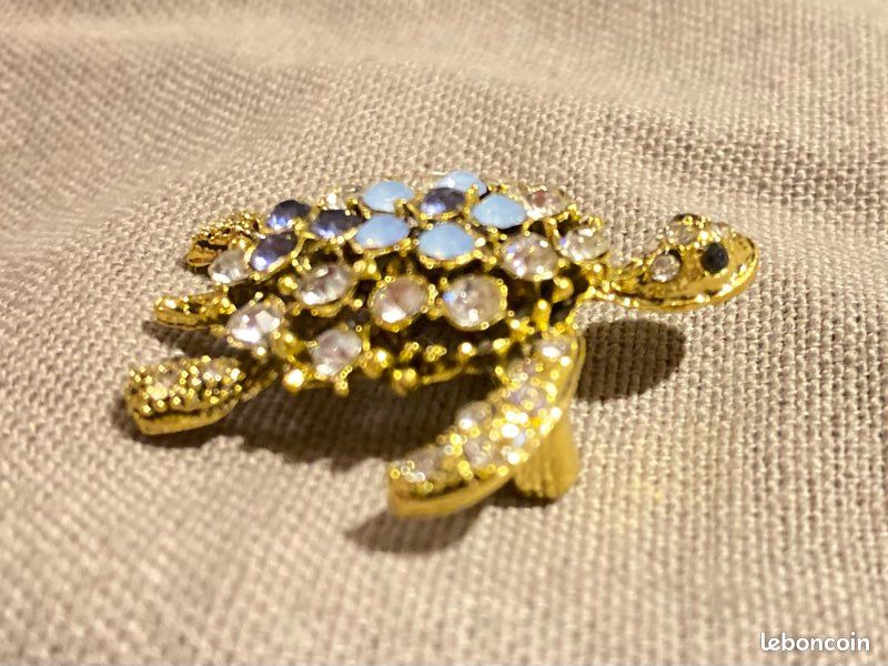 Broche Tortue Dorée Avec Strass - Accessoire Vintage Et Mignon