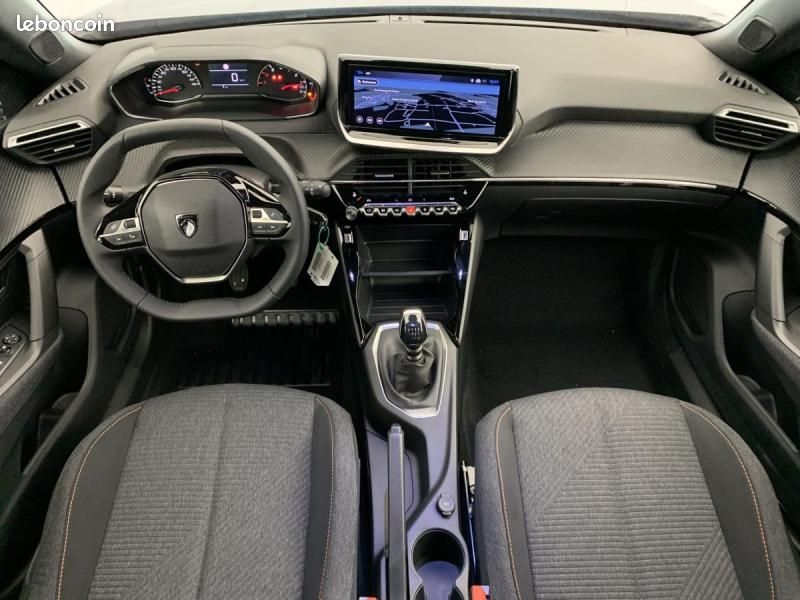 PEUGEOT 2008 100 ch BVM6 STYLE (image 12)