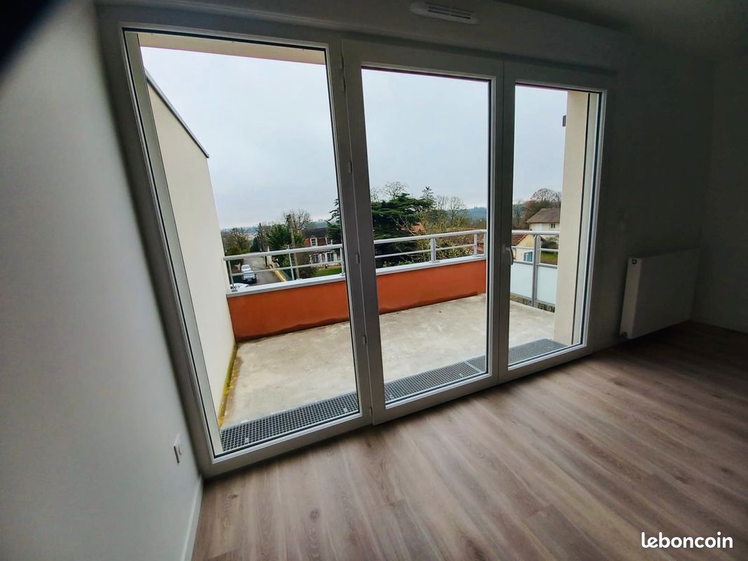 Location t3 poitiers - Poitiers 86000 (image principale 1)