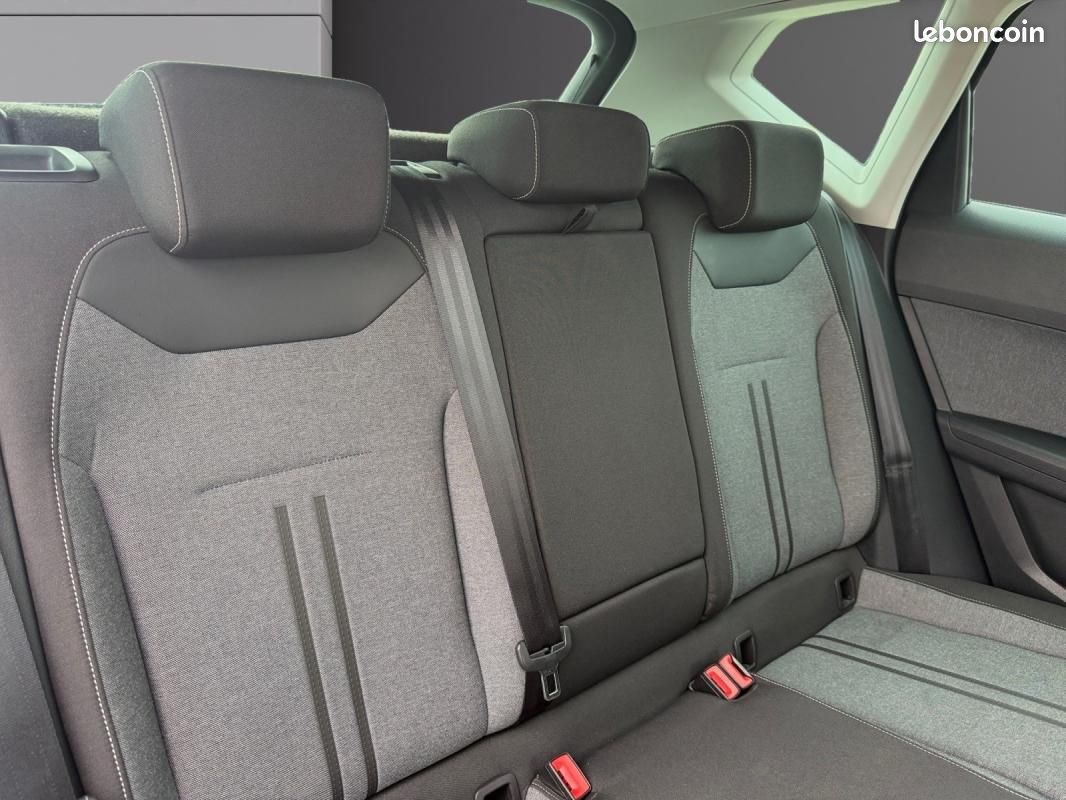 Seat Ateca 2.0 TDI 150 ch DSG7 Business 1ere main tva récupérable entretien concession (image 10)