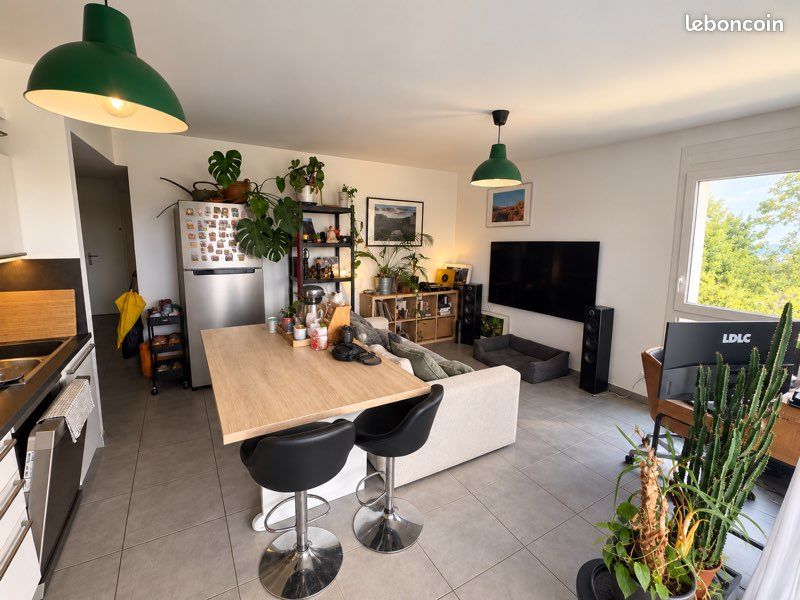 Appartement 2 pièces 60 m² · à Saint-Julien-en-Genevois · 60 m² · 1 100 €/mois