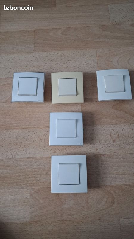 Lot De 5 Interrupteurs Saillie ARNOULD PROFIL - Pour Installation Électrique, Neufs En Boîte