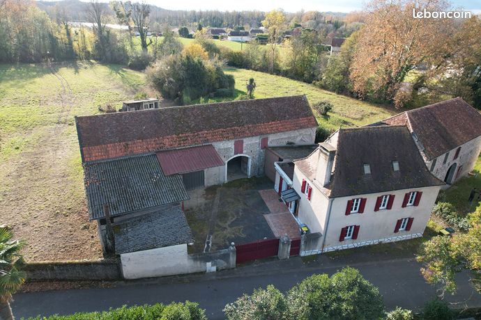 Propriété 5 pièces 129 m²