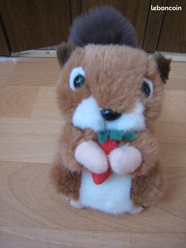 Peluche écureuil et sa carotte - (MH78) (image 1)
