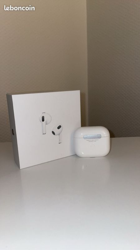 AirPods 3 (image 2)
