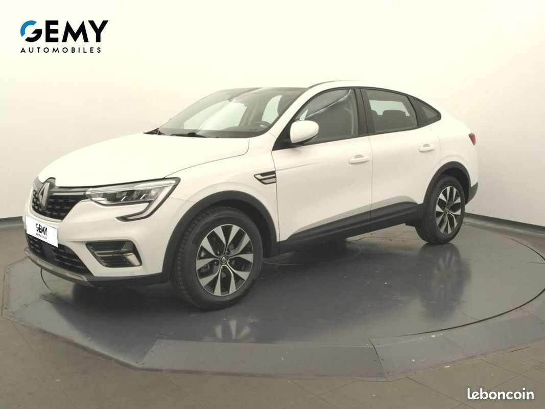 RENAULT Arkana E-Tech 145 Zen (image 1)