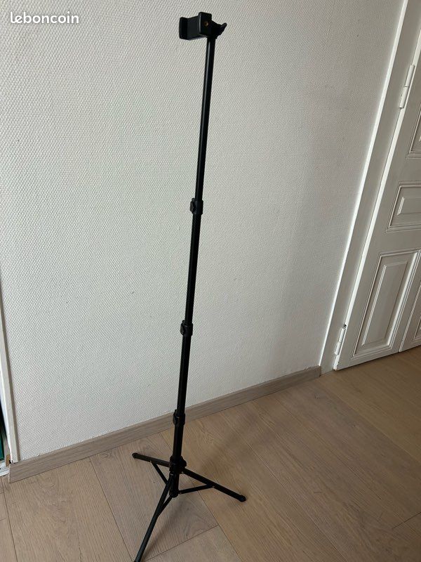 Trépied long (image 2)