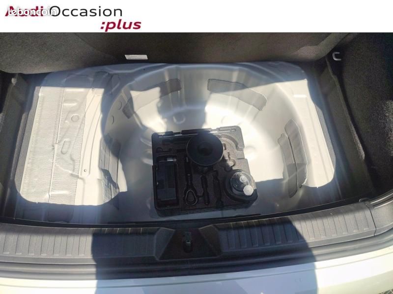 Audi A1 Sportback 30 TFSI 116ch S line S tronic 7 (image 17)