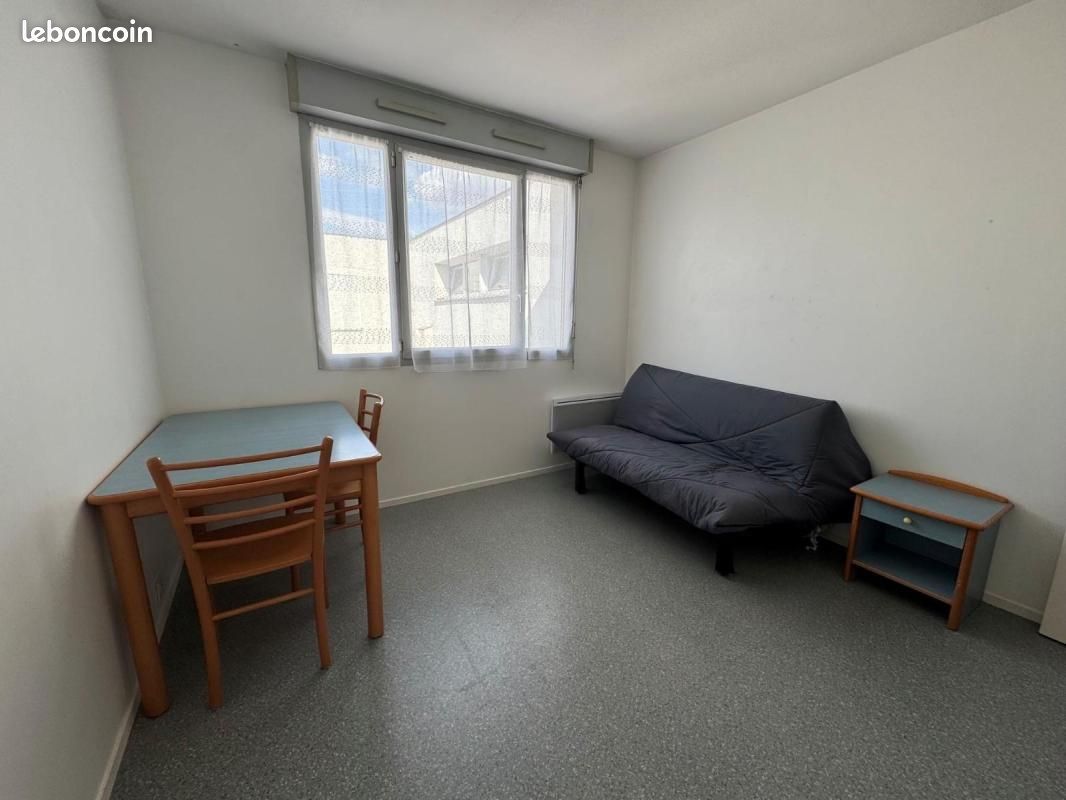 Appartement 1 pièce 17 m² · à Tours · 17 m² · 420 €