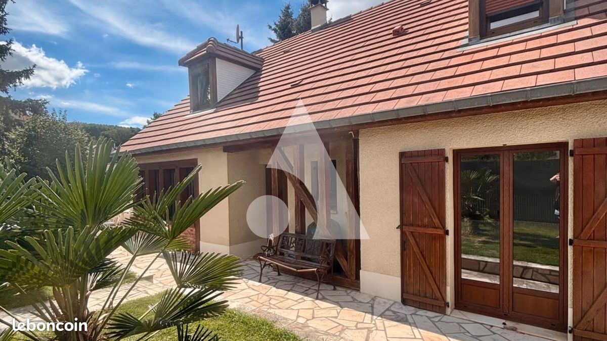 Maison 6 pièces 150 m² · à Champcueil · 150 m² · 436 000 €