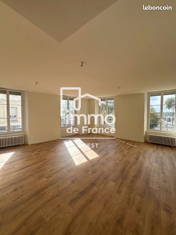 Appartement 5 pièces 108 m² · à Angers · 108 m² · 2 107 €/mois