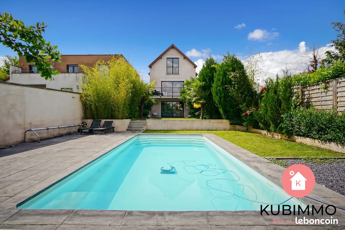 Maison 6 pièces 131 m² · à Lagny-sur-Marne · 131 m² · 2 900 €/mois