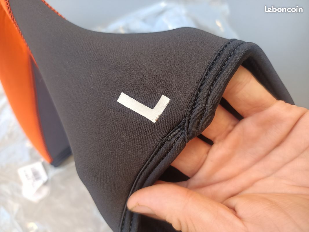 Cagoule De Plongée Aqualung En Néoprène, Taille L - Neuve