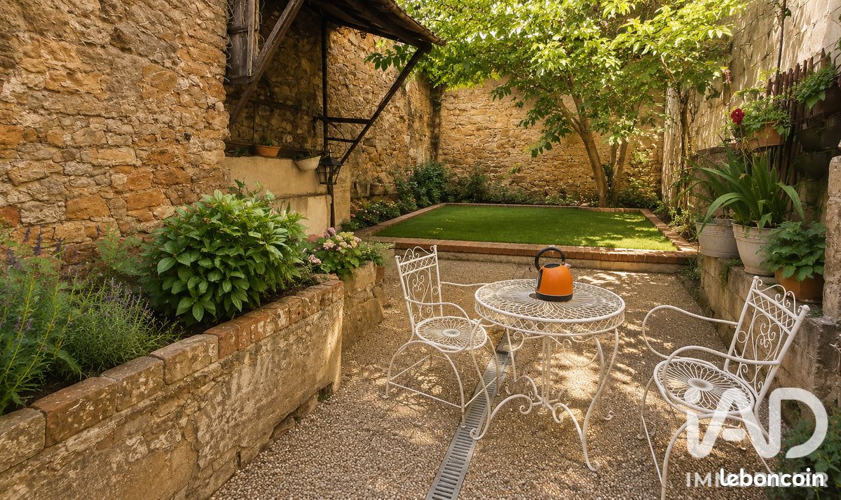 Maison 3 pièces 94 m² · à Champigneulles · 94 m² · 92 000 €