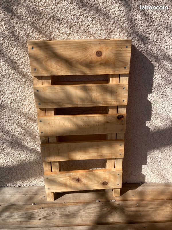 Fauteuil en bois (image 3)