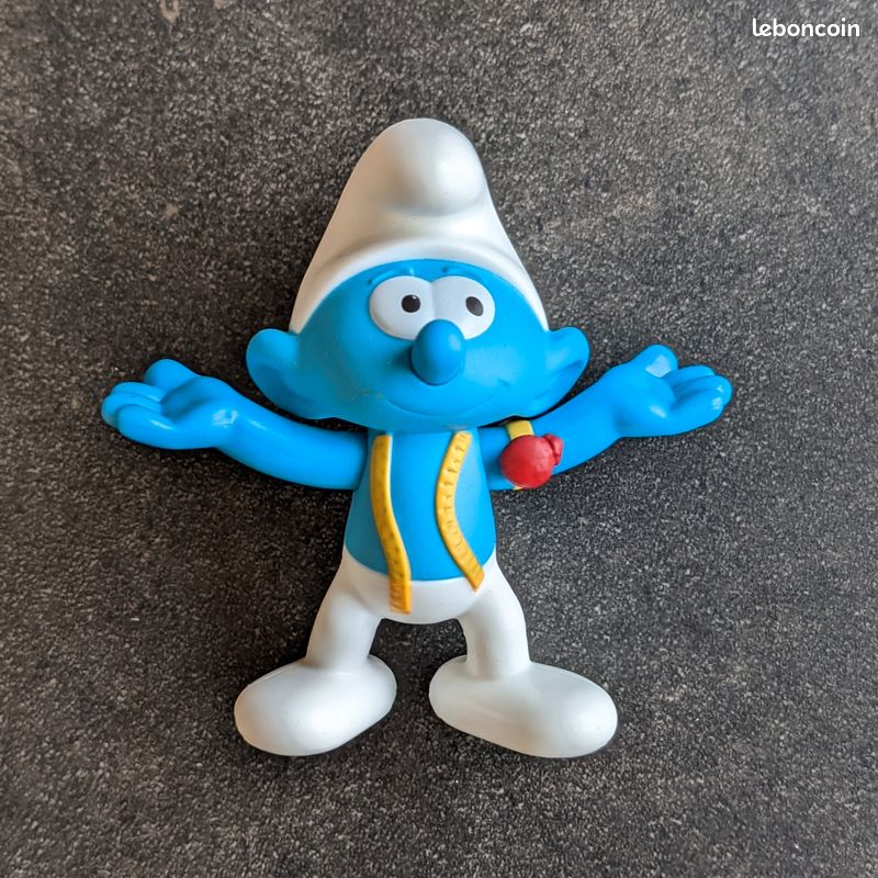 Figurine Vintage Les Schtroumpfs - Le Grand Schtroumpf Attaché - Ancienne Figurine - Occasion