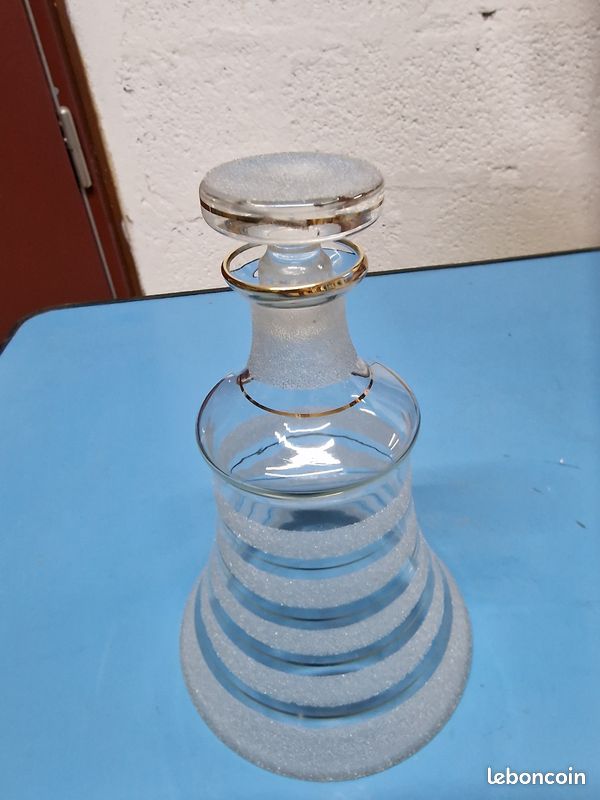 Carafe en verre vintage Cercle de doré (image 1)