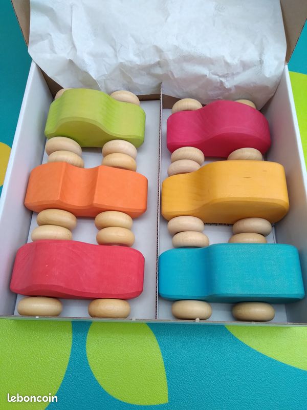 JEU LIBRE en bois GRIMM's Holzspielzeug 6 Voitures en bois colorées Inspirés par la pédagogie WALDORF, MONTESSORI (image 1)