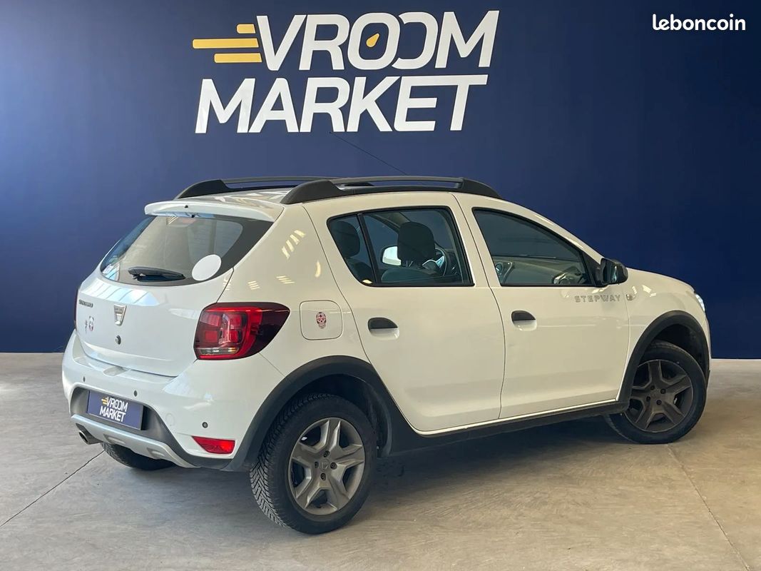 DACIA Sandero 1.5 D 95ch Stepway - 2019 - Caméra de recul - Phares LED - Navigation - Distribution OK (image 3)