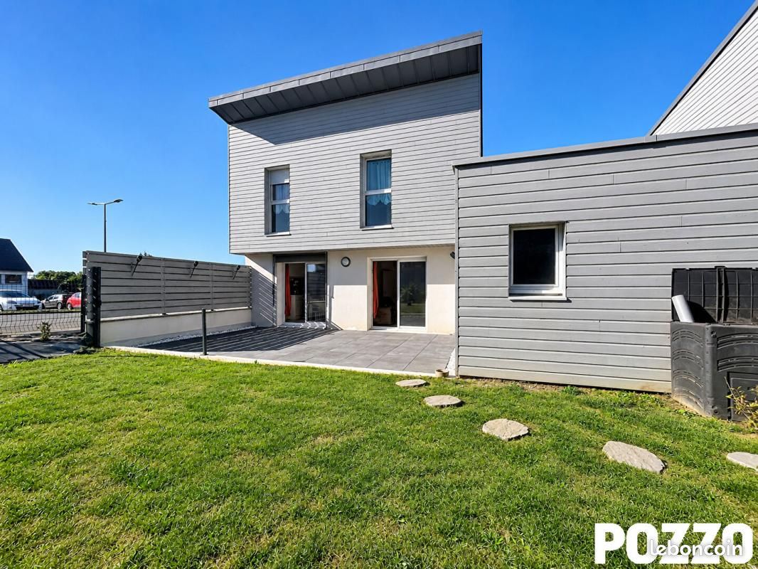 Maison 5 pièces 90 m² · à Saint-Planchers · 90 m² · 297 500 €