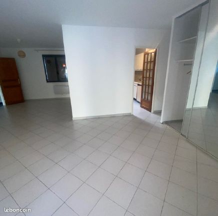 Maison 4 pièces 111 m² · à Saint-Didier-au-Mont-d'Or · 111 m² · 1 419 €