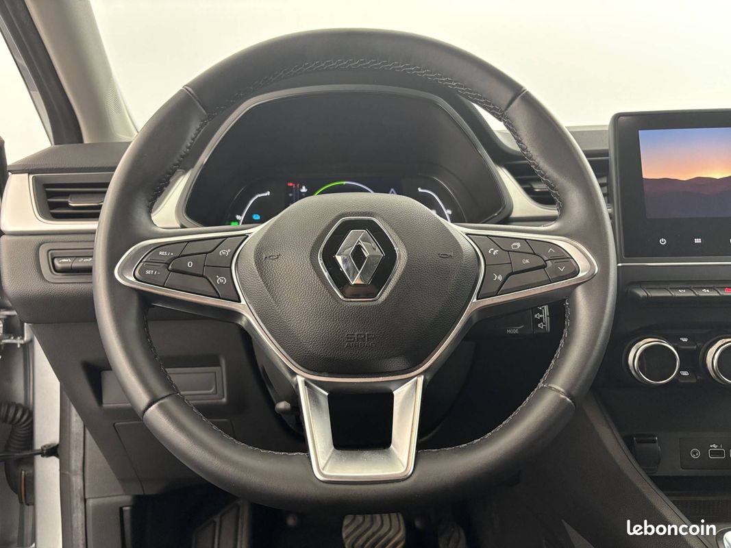 RENAULT Captur E-Tech full hybrid 145 Techno (image 15)